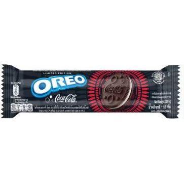 The Oreo Coca Cola 119.6g (Indonesia) by Twice as Sweet comes in black packaging with blue and red accents, featuring an Oreo cookie filled with cola-flavoured creme and Coca-Cola branding on the cream.